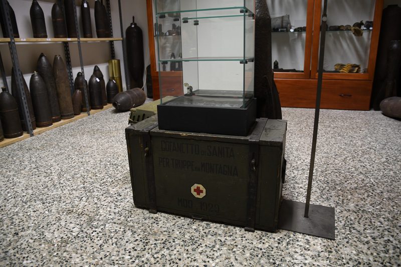 center of bomb disposal studies - 09.jpg